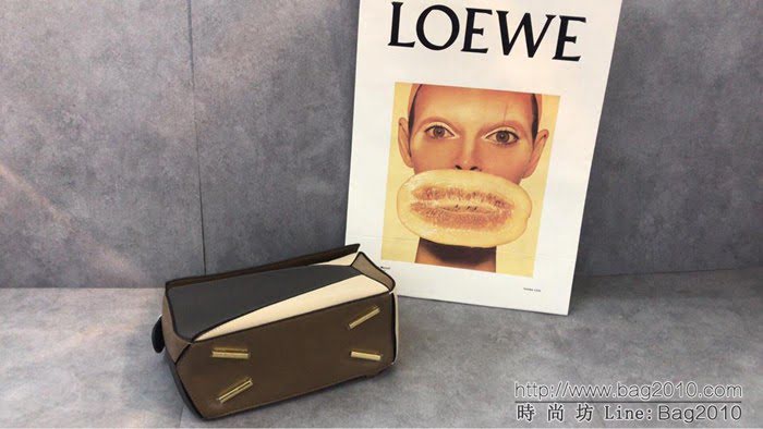 LOEWE羅意威 原單品質 特殊管道貨源 Puzzle手袋 對版顏色拼接 可單肩斜挎  jdl1231